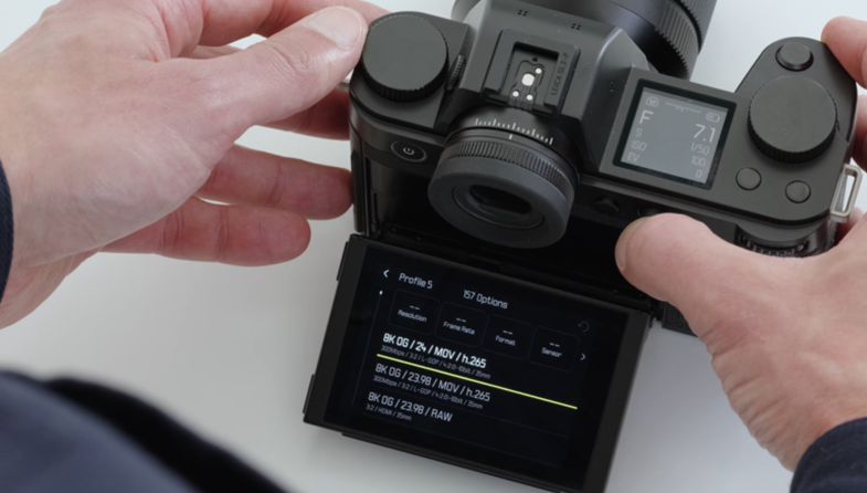 ,
